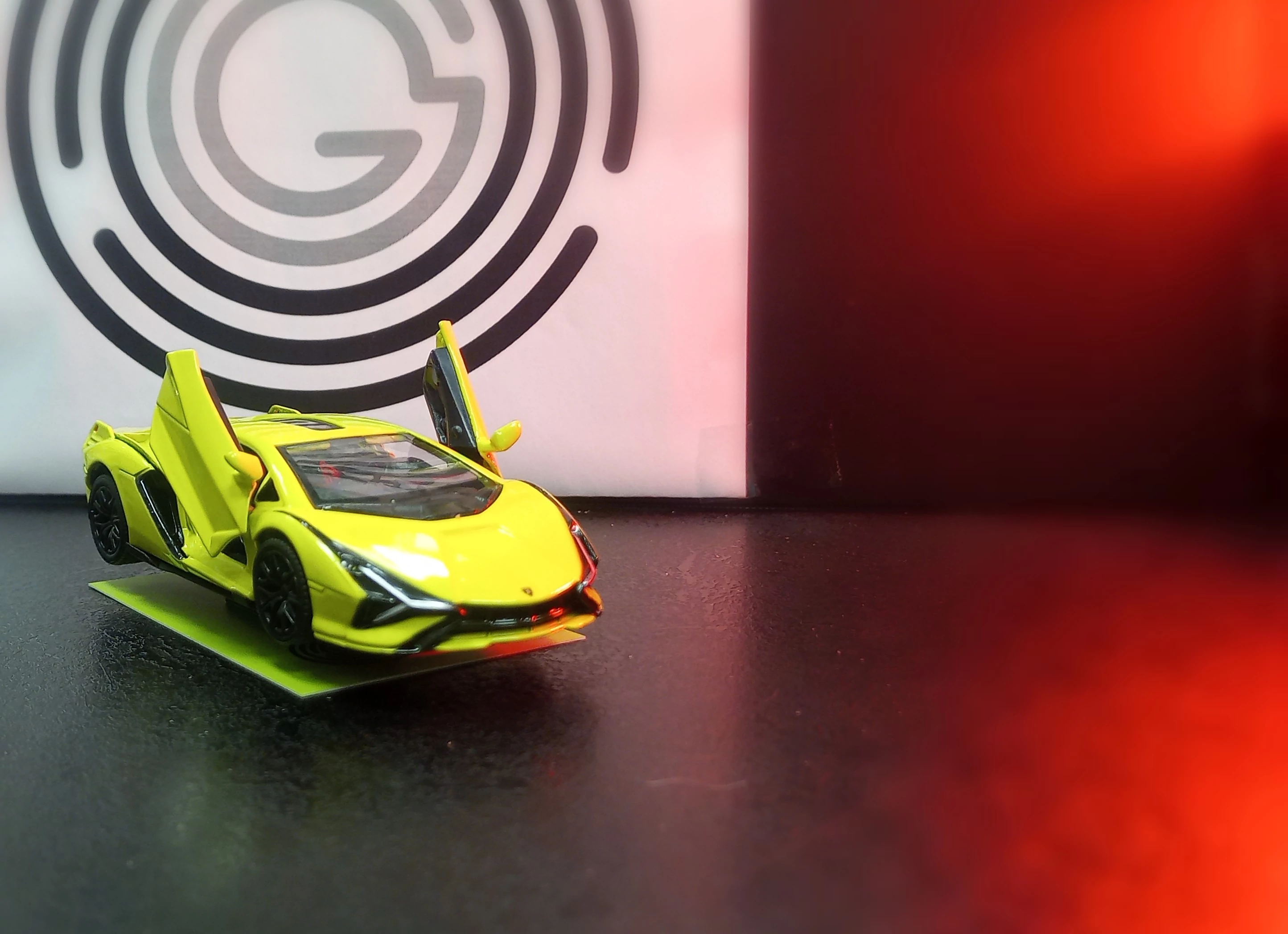 Rmz City fém autó 1:32 - LAMBORGHINI SIAN FKP 37 VILÁGOS ZÖLDES-SÁRGA